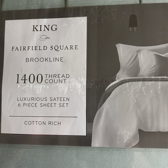 Sea Foam Green Beach Quilted King Comforter - Has Been Dry Cleaned & little use - Picture 5 of 6